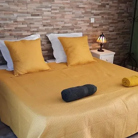 Des Souris Blondes Apartment